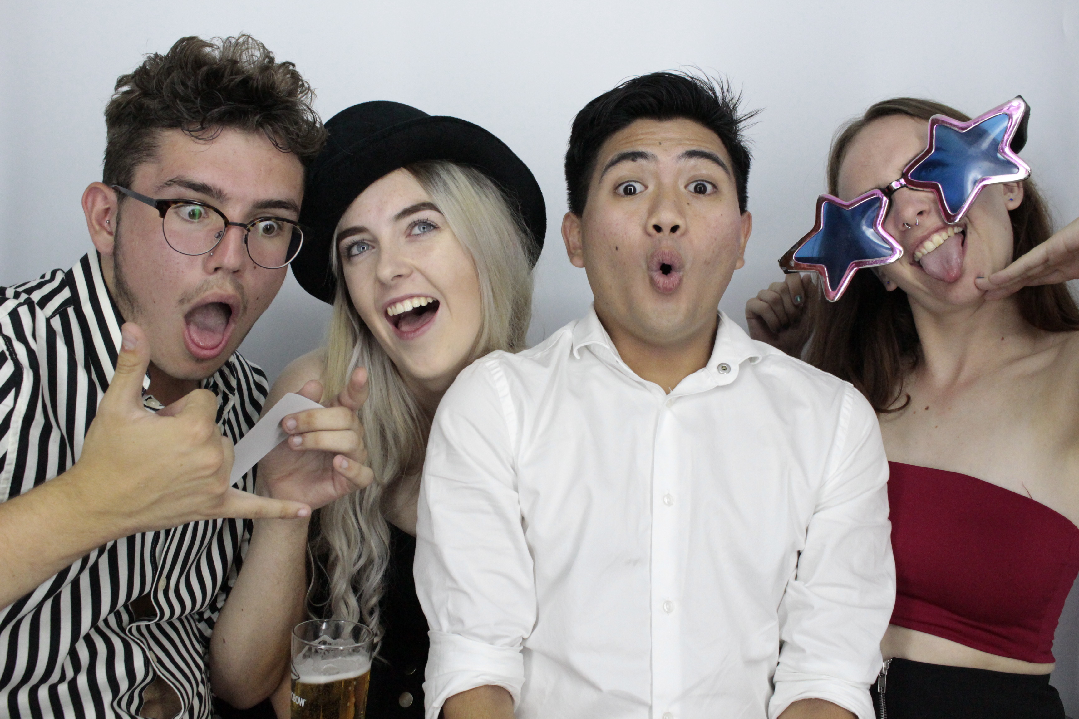 Ellesse's 21st Birthday | View more photos from the event at gallery.myphotoboothexperience.co.uk/u/MyPhotoBoothExperienceLtd/Ellesses-21st-Birthday